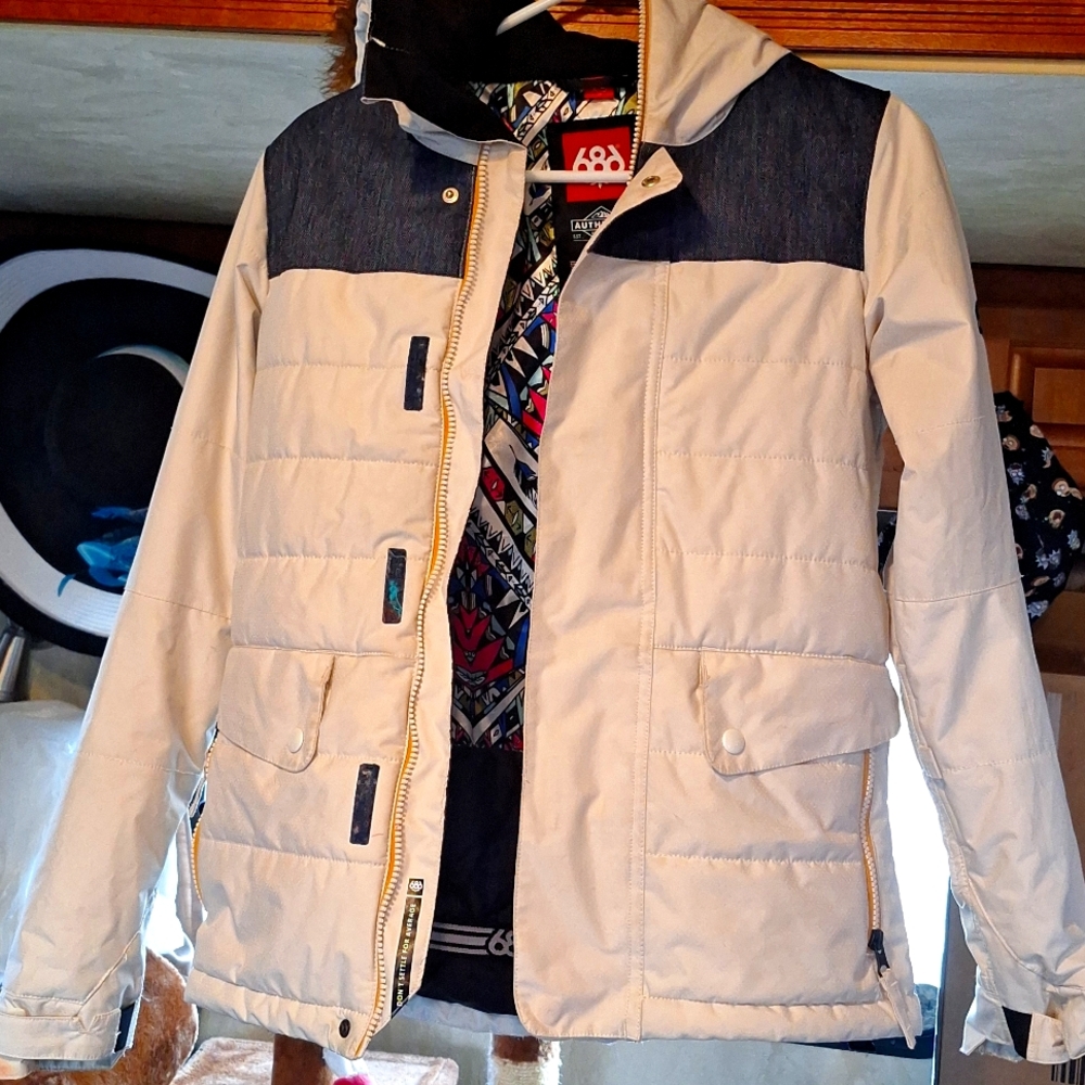 Cream w/ denim detail, Women's x-sm 686 Snow Sports Jacket 15k mm Waterproof